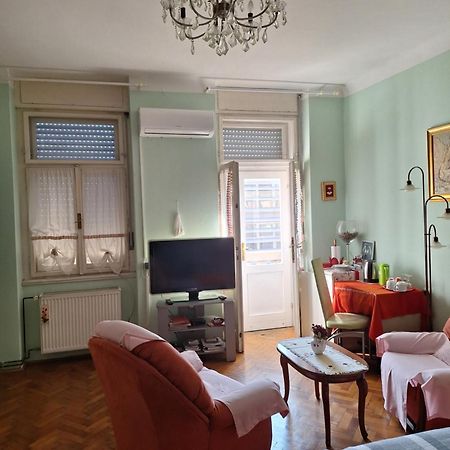 Soba Marinko Hotel Рийека Екстериор снимка
