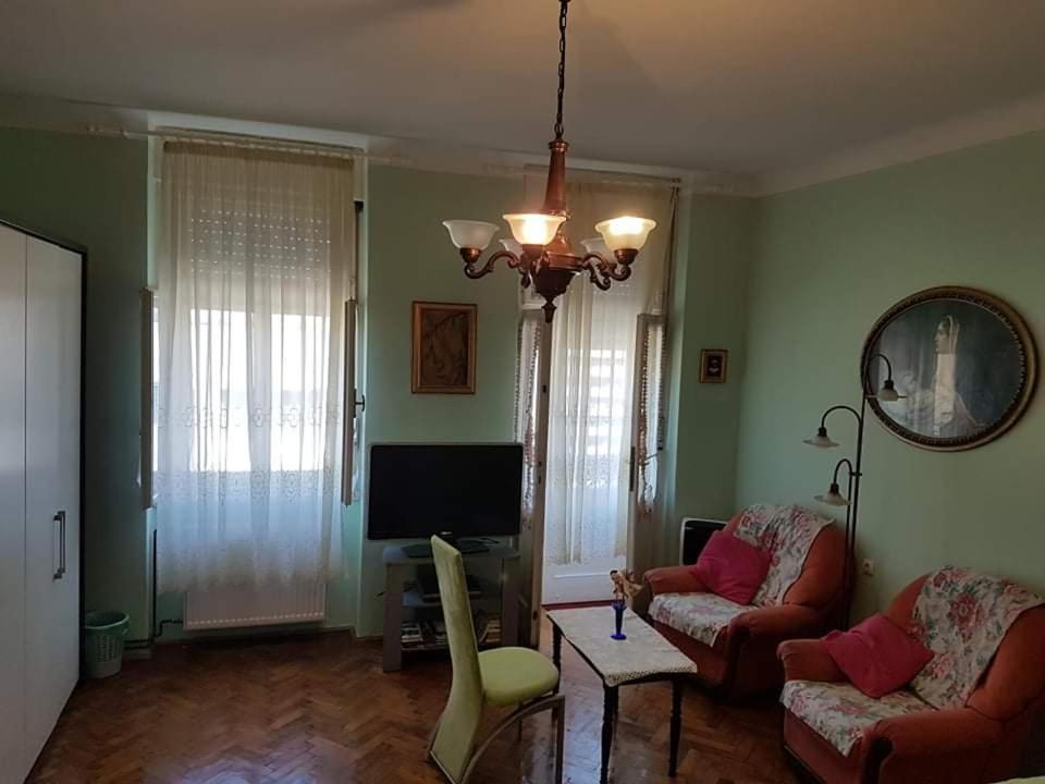 Soba Marinko Hotel Рийека Екстериор снимка
