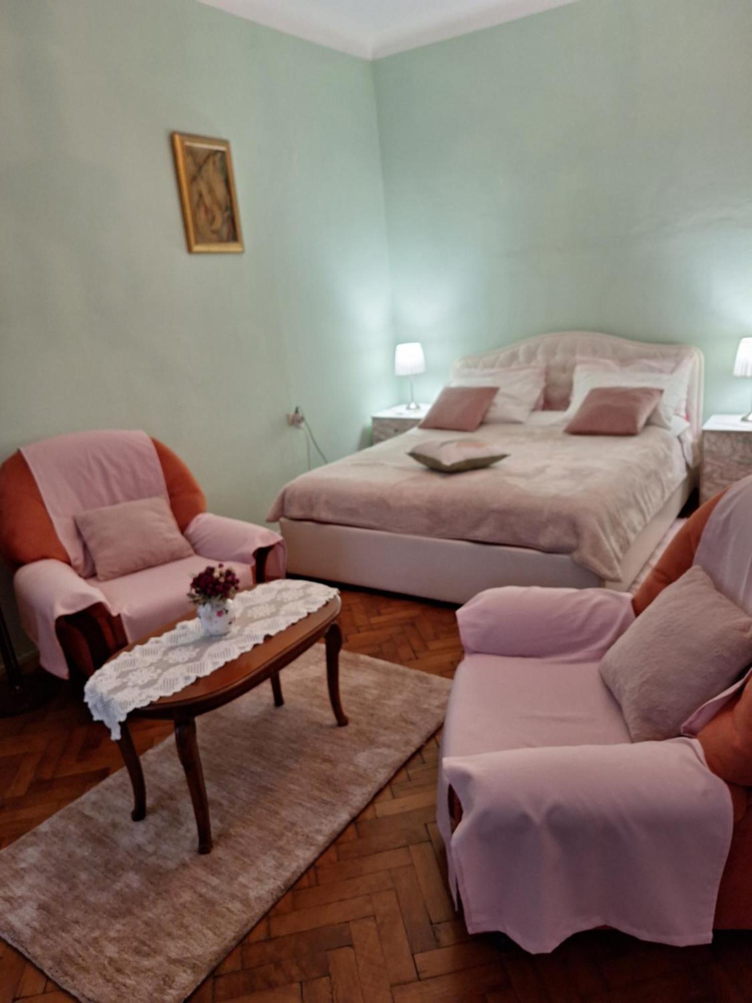 Soba Marinko Hotel Рийека Екстериор снимка